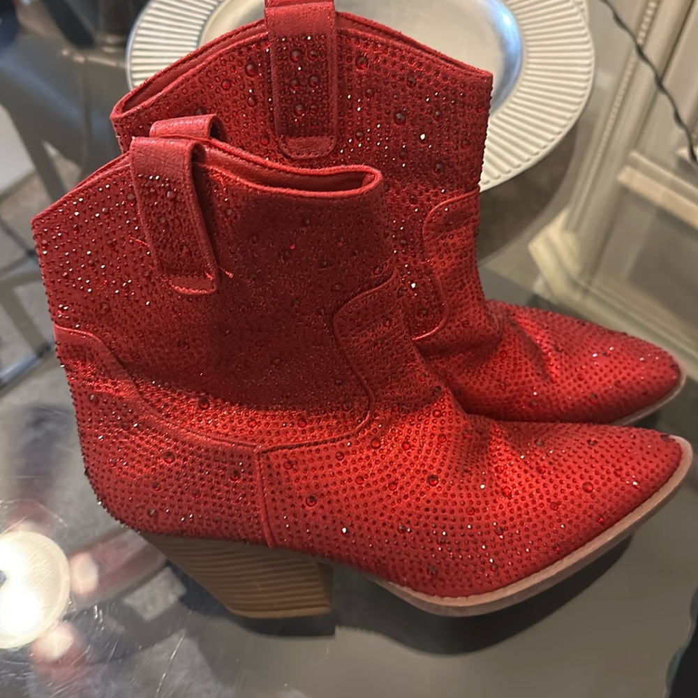 Red Sequin Cowgirl Booties true to size